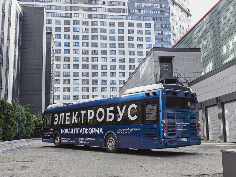 Брендирование Электробусов виниловой пленкой в Москве