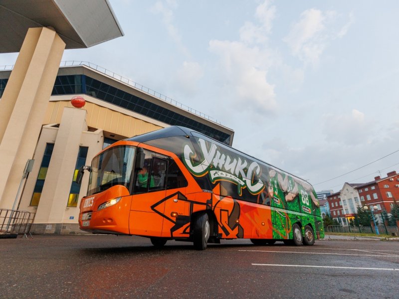 brendirovanie-avtobusa-uniks (7) (Крупное)