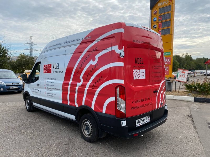 Брендирование ford transit