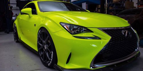 Оклеенный Lexus в зеленую пленку