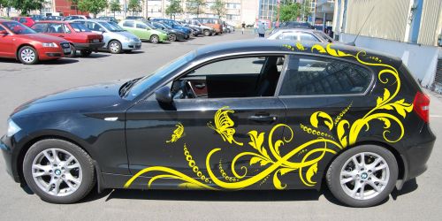 Наклейка хохлома на кузове авто