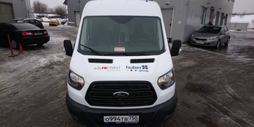 Брендирование транспорта типографий спереди