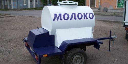 Брендирование прицепа молоко