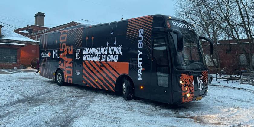 Рекламное оформление автобуса пленкой винилом