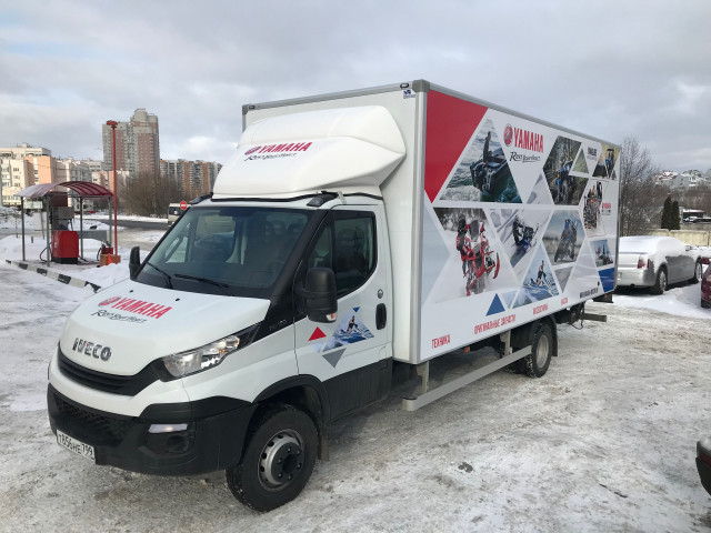 Брендирование IVECO Daily для Yamaha