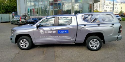 Оклейка автомобиля пленкой цена