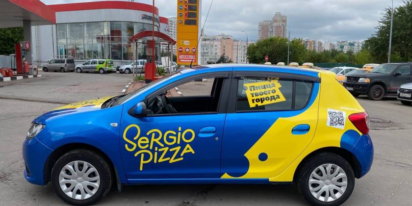 Полная оклейка Renault Sandero для Серджо пицца