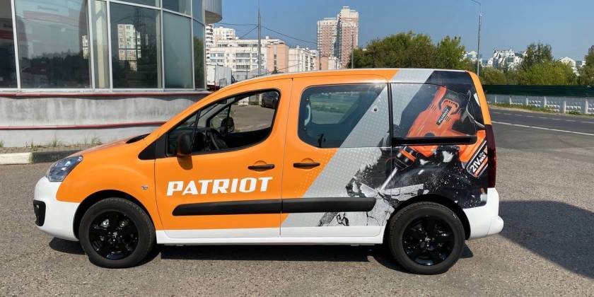 Брендированный Peugeot Partner компании Патриот