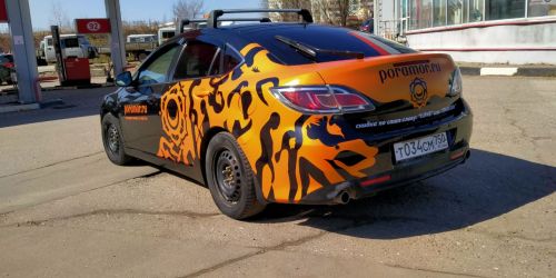 Обклейка автомобилей виниловой пленкой