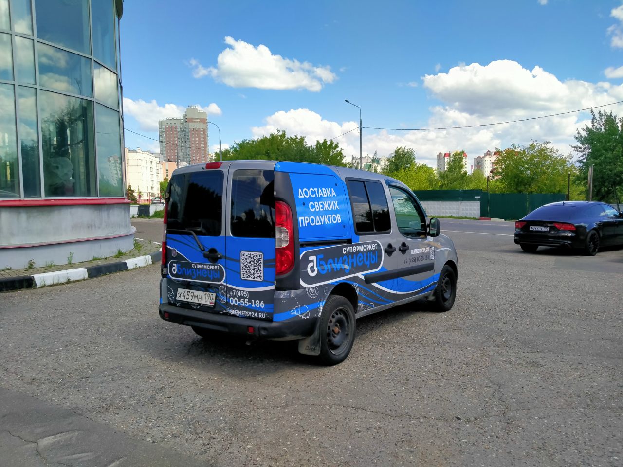 Брендированный Fiat Doblo — Супермаркет Близнецы — оформление борта