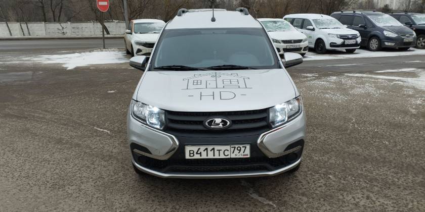 Брендированная Lada Largus компании House Decorum
