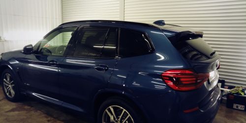 Тонировка боковых задних стекол BMW