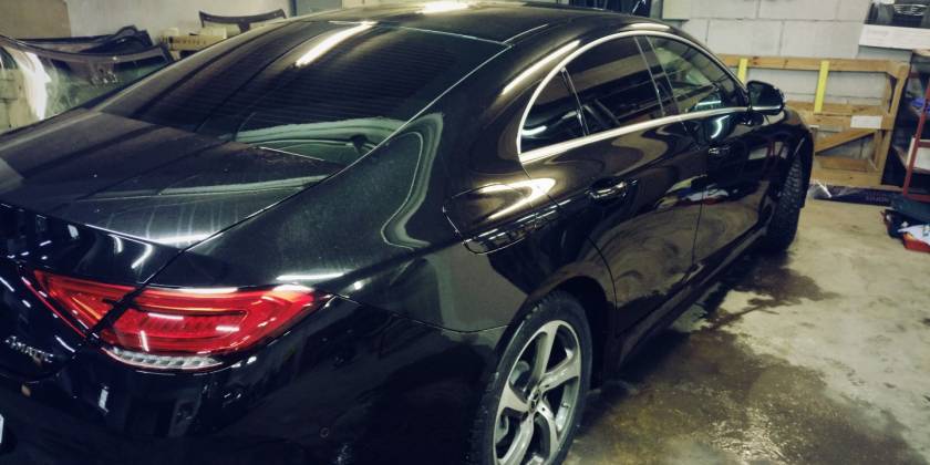 Тонировка задних боковых стекол BMW