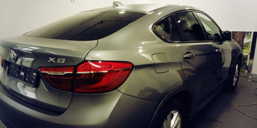 Тонировка стекол BMW X6