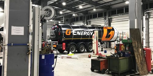 Пример брендирования транспорта от Creative Team Print