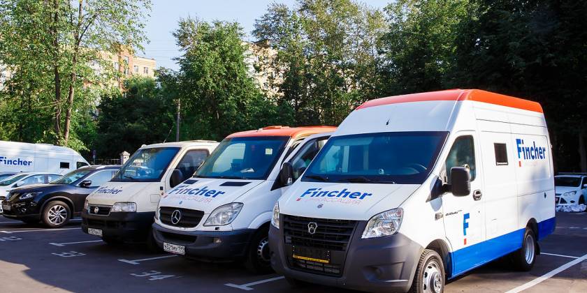 Оклейка пленкой фургонов Creative team print