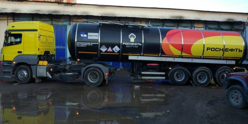 Оклейка грузового транспорта пленкой битумовоз