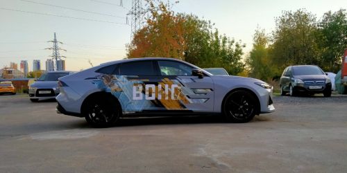 Брендироваине легкового транспорта Tesla