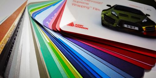 Веер с виниловыми пленками Avery Dennison