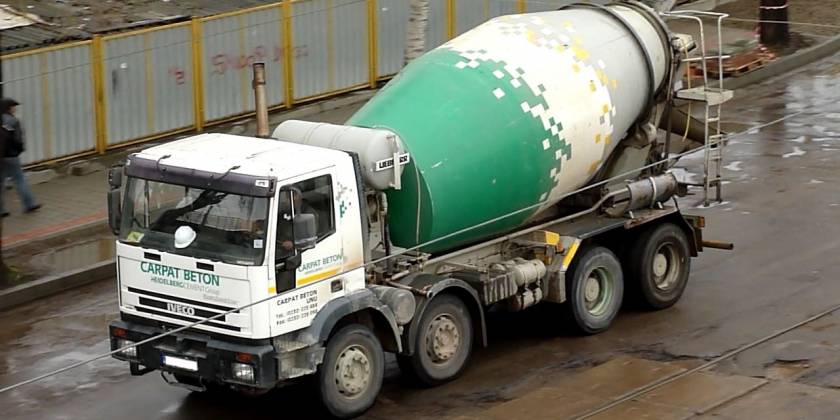 Брендирование бетономешалок