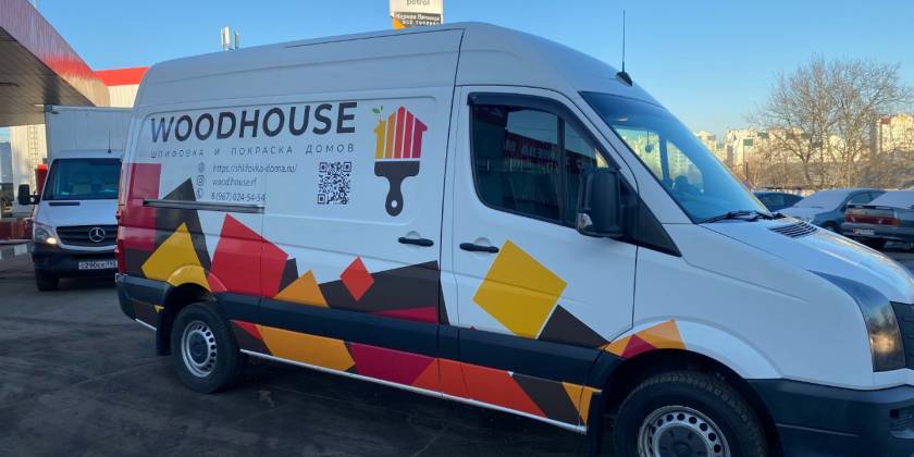 Частичная оклейка Volkswagen Crafter компании Wood House
