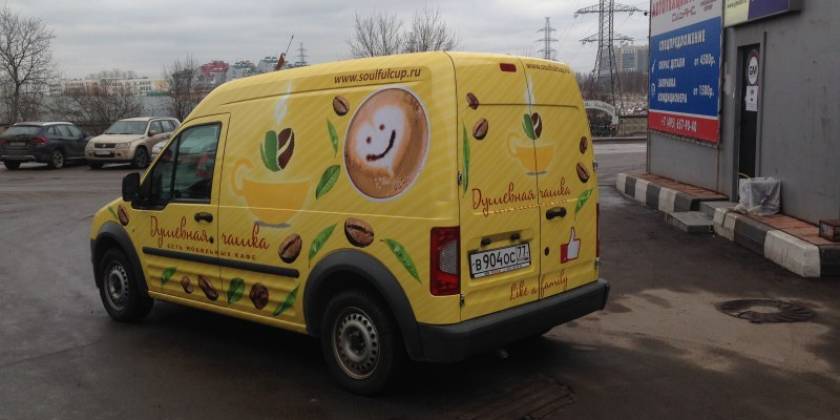 Оклейка автомобилей Ford рекламной пленкой