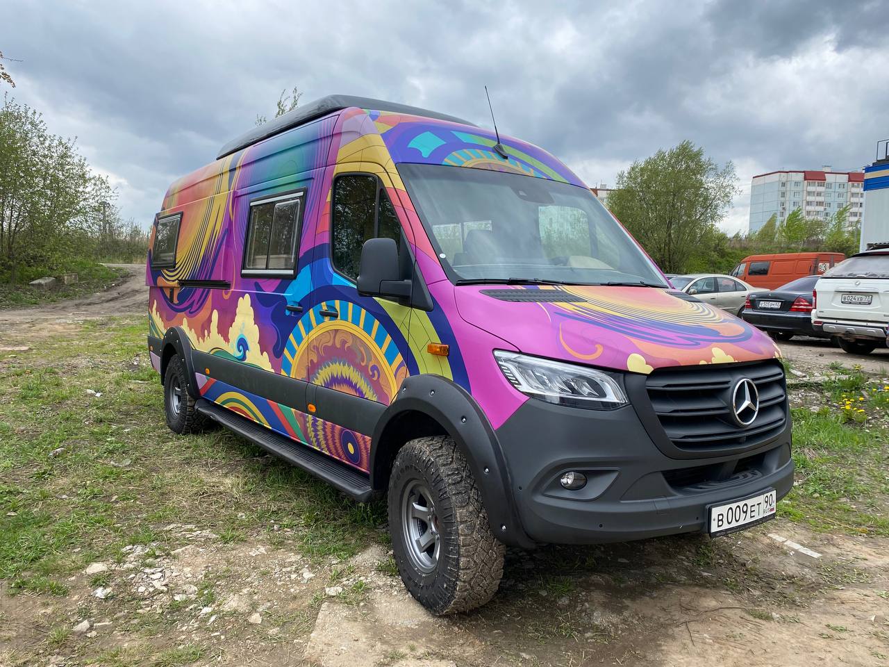 Капот в виниловой пленке