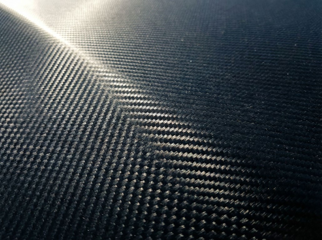 Виниловая пленка под карбон с узором карбон