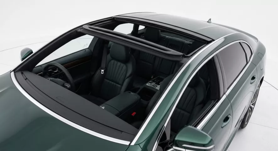 Антигравийная бронеплёнка на кузове — сравнение с винилом