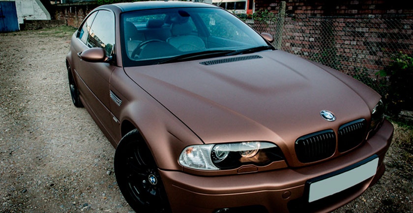 Оклейка BMW матовой коричневой пленкой 3M металлик