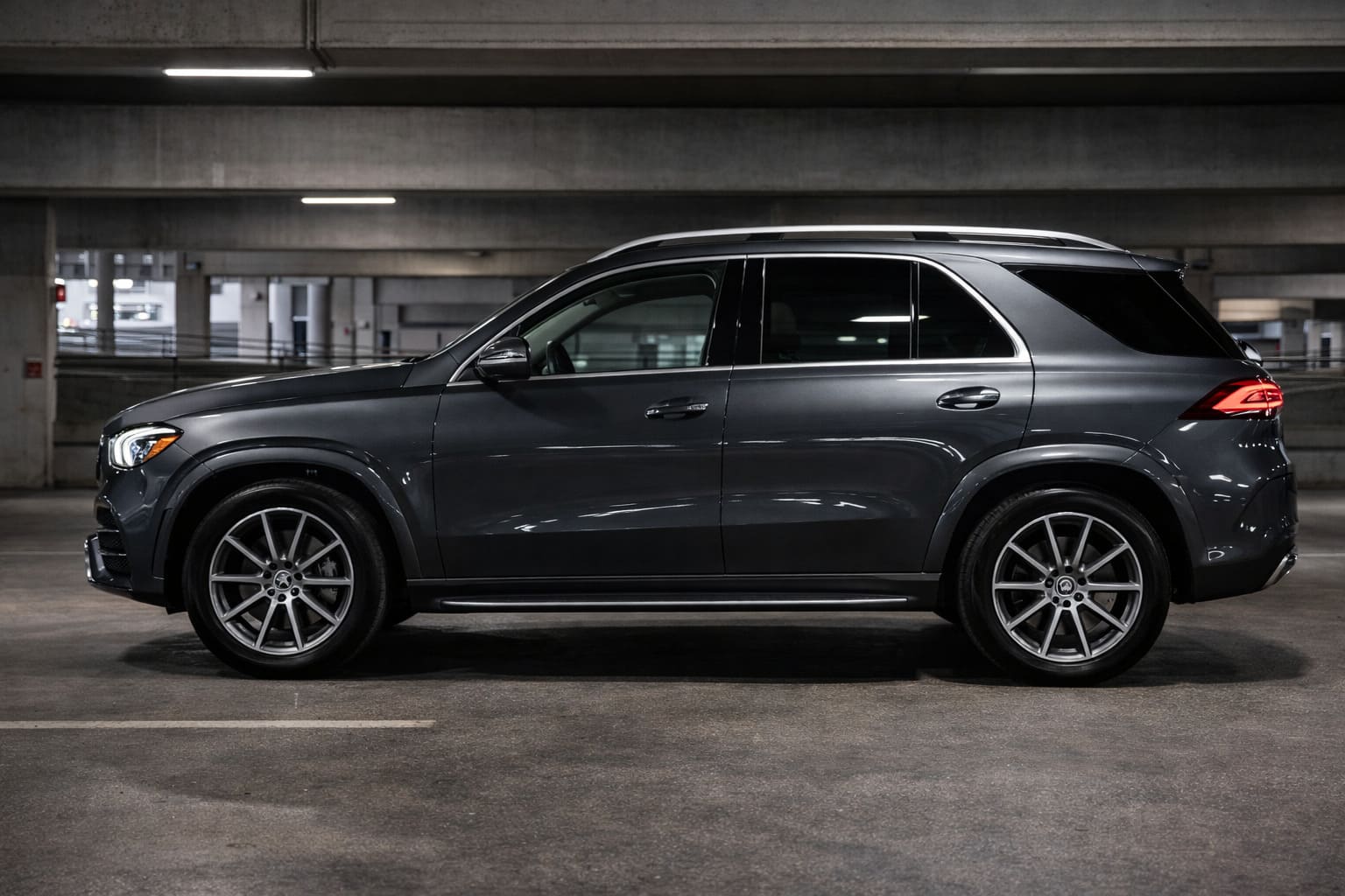 oklejka-mercedes-gle-poliuretanovoy-plenkoy_1