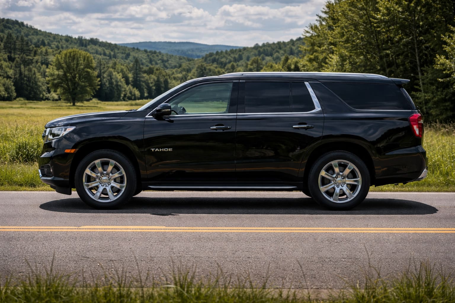 oklejka-chevrolet-tahoe_1