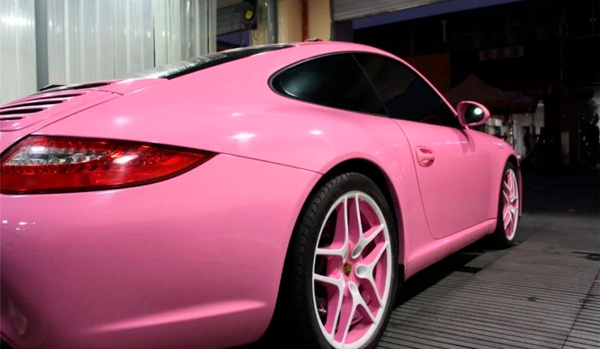 Покрытие машины пленкой другого цвета