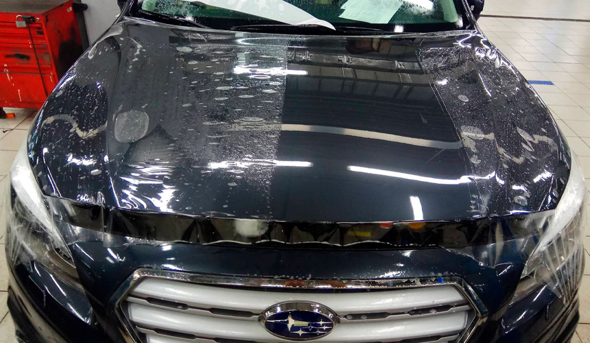 Защита капота автомобиля от сколов