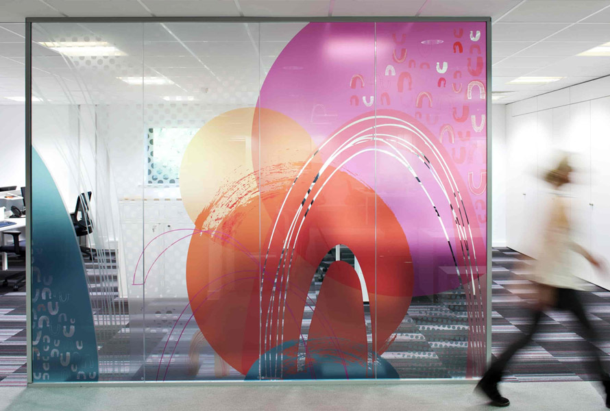 Печать на прозрачной пленке - цена печати в Москве