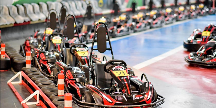 Оклейка спортивных картов виниловой пленкой