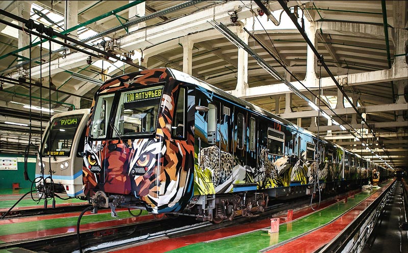 Брендирование поездов метро